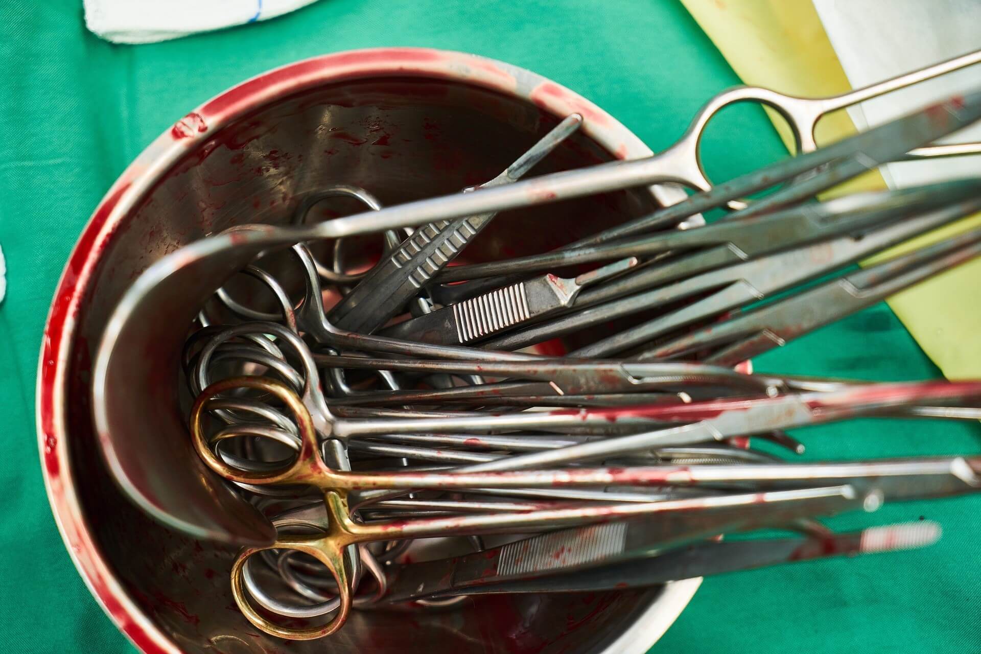learn not to be grossed out by surgery